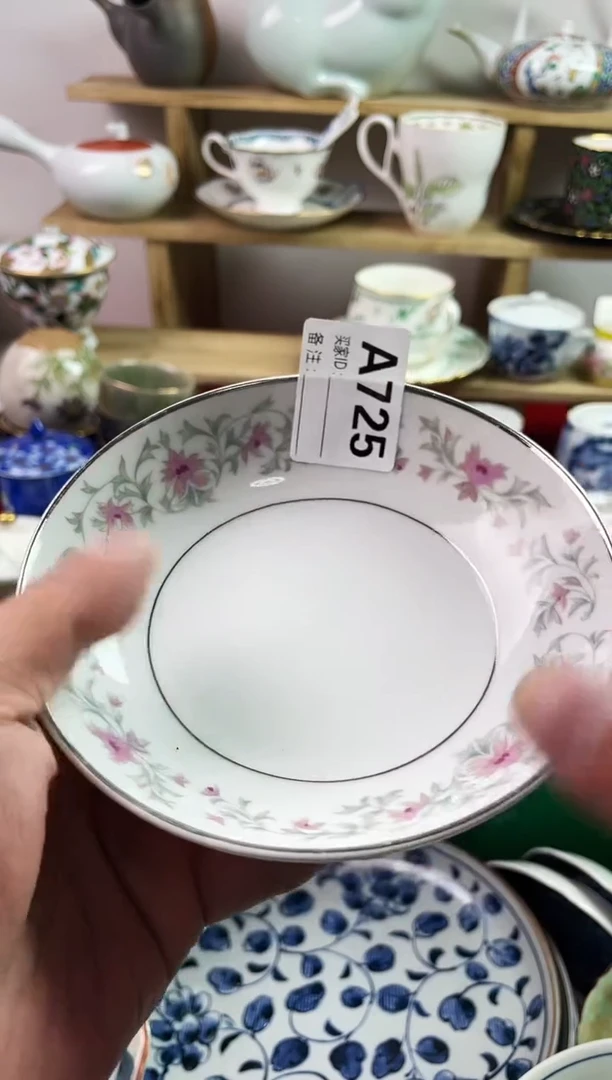 瓷片阳****天77777777777 A725