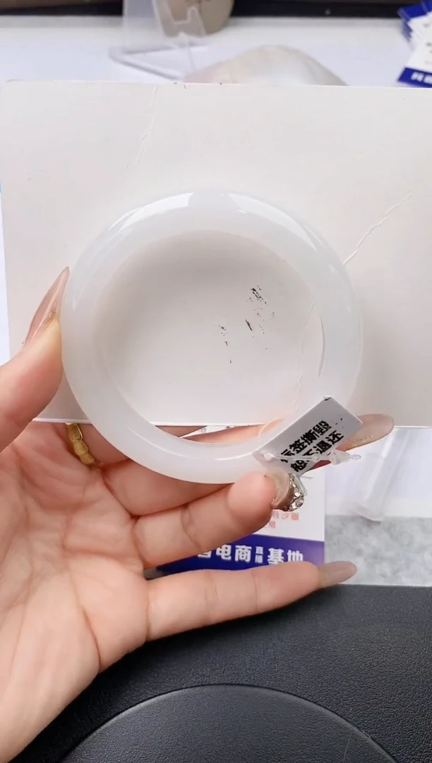 未镶嵌手镯石英质玉w112-B60+