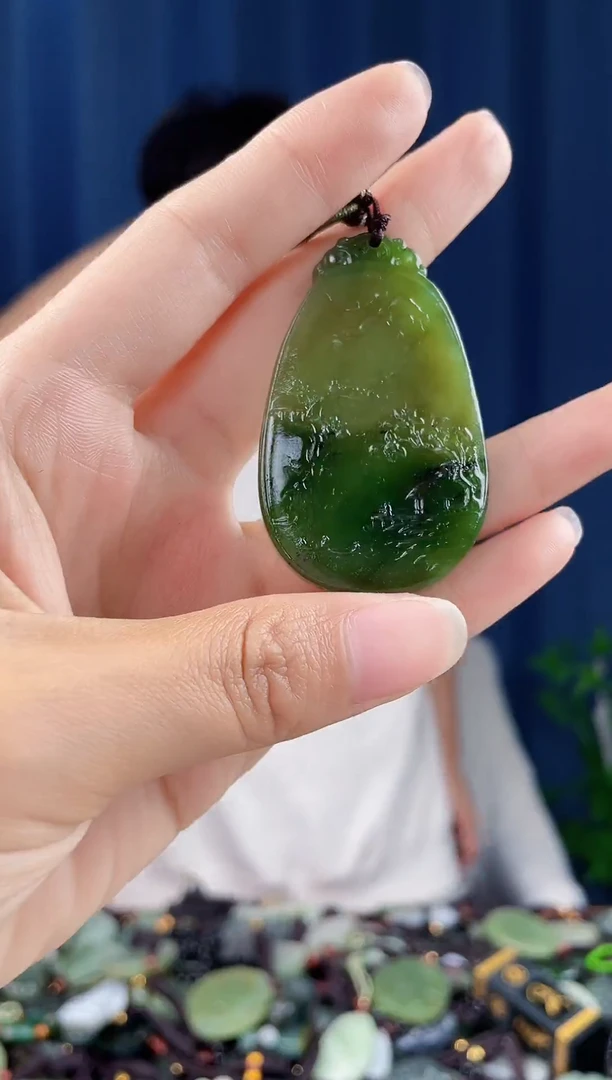 未镶嵌和田玉挂件拍一发一，多样性发货