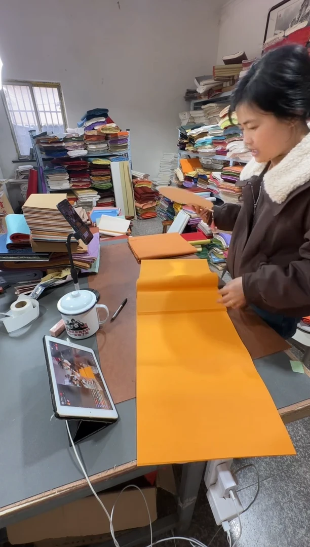 34*138佛黄光板半熟25张