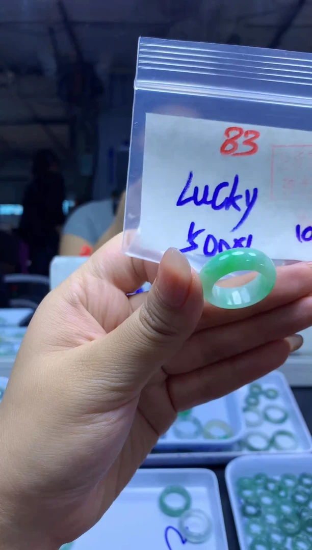 未镶嵌定制翡翠?****✨戒圈#500元-毛货需精细抛光