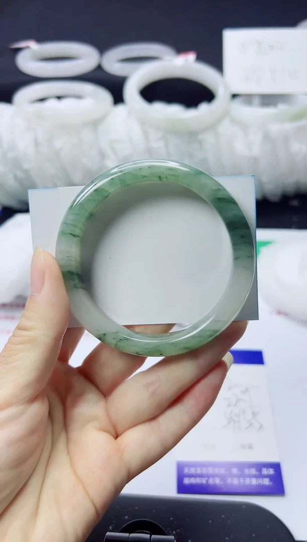 未镶嵌手镯石英质玉52-54/55
