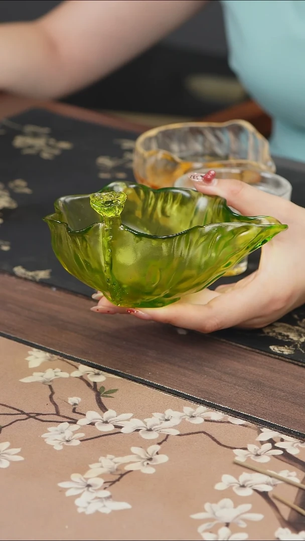 手工艺品琉璃绿色荷花公道