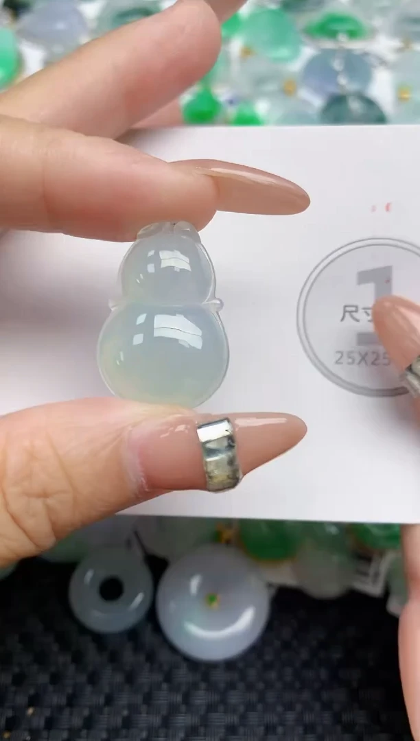 颈饰未镶嵌翡翠 天然缅甸A货翡翠百元以上9元证书费自理