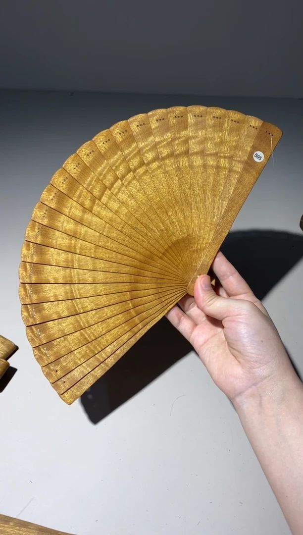 金丝楠18厘米金丝楠木小叶桢楠扇595