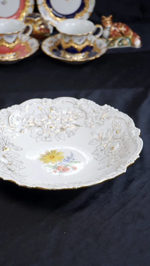 骨瓷婷婷中古器物如图所示118