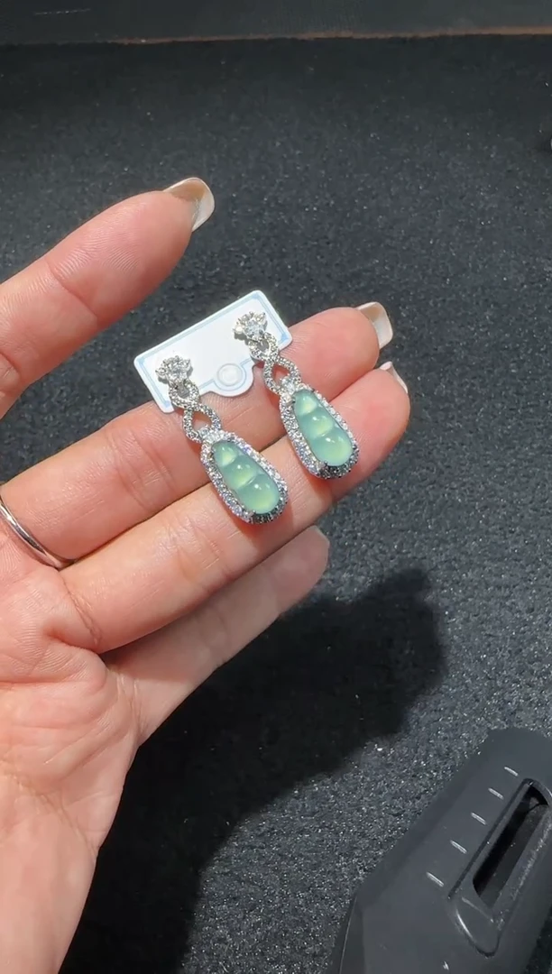 【闪购商品】翡翠耳饰未镶嵌多样性发货拍一发一