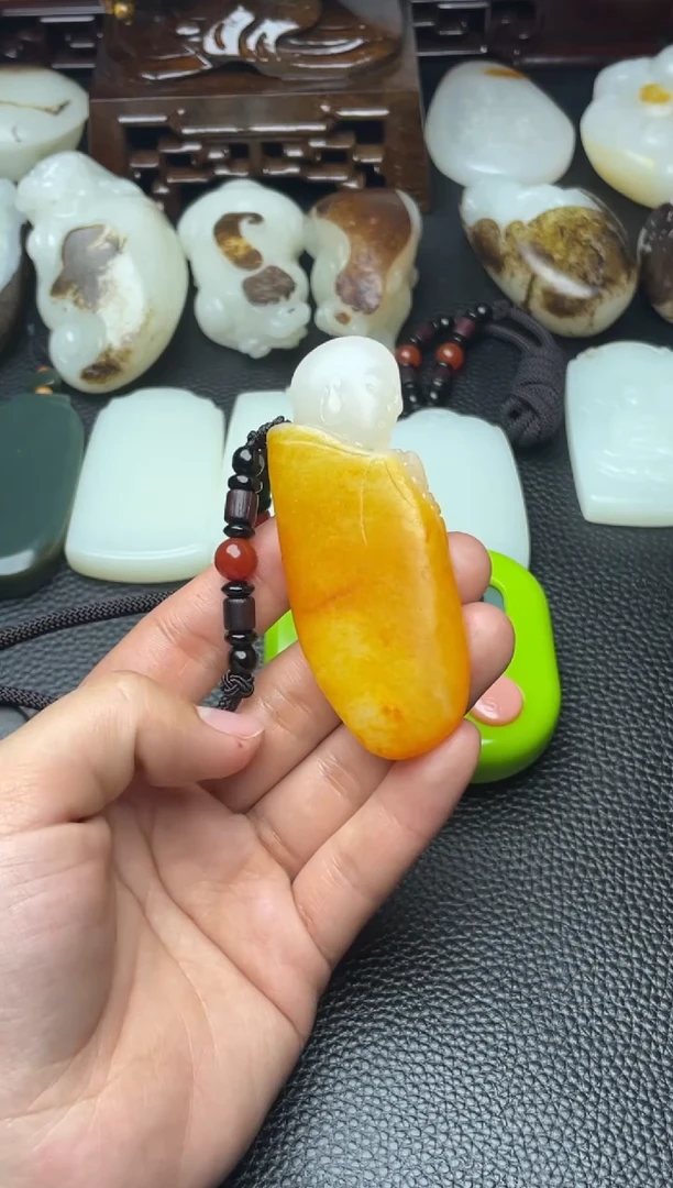 未镶嵌手链和田玉小**困1