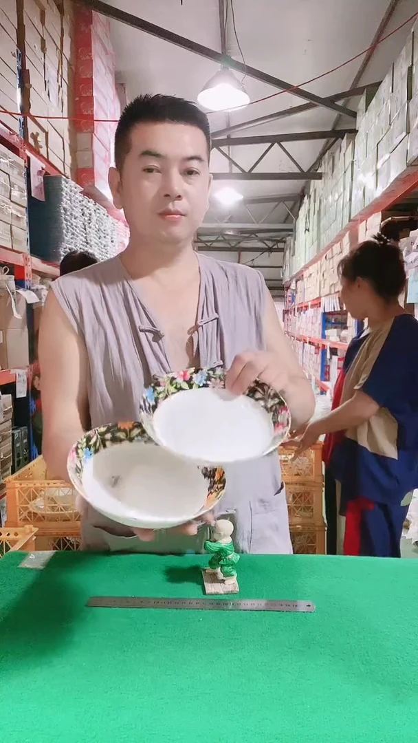 瓷片碗碟好物一件不留@@1