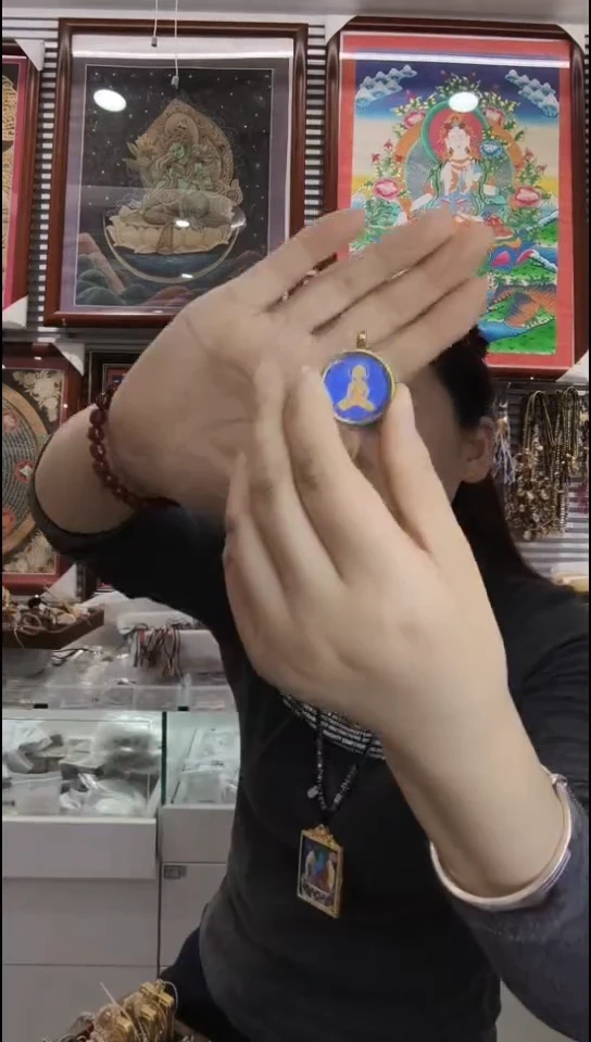 吊坠药师 纯手绘唐卡（非质量问题 不退不换）  不带链子