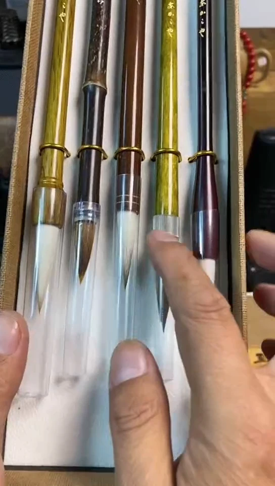 瓷片闪购商品，如图所示