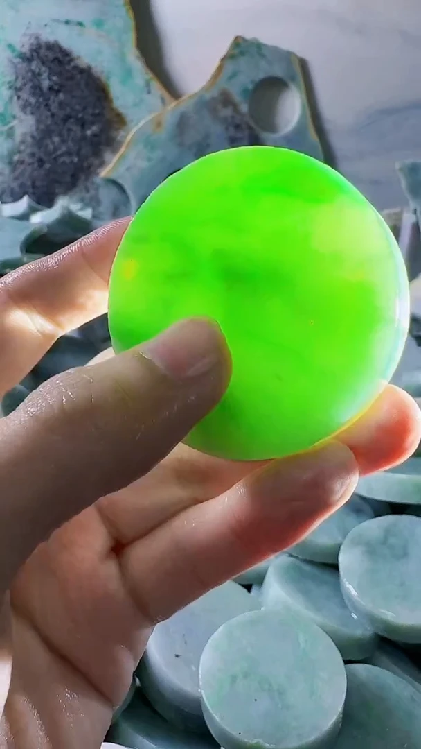 翡翠裸石缅甸翡翠A货文9045