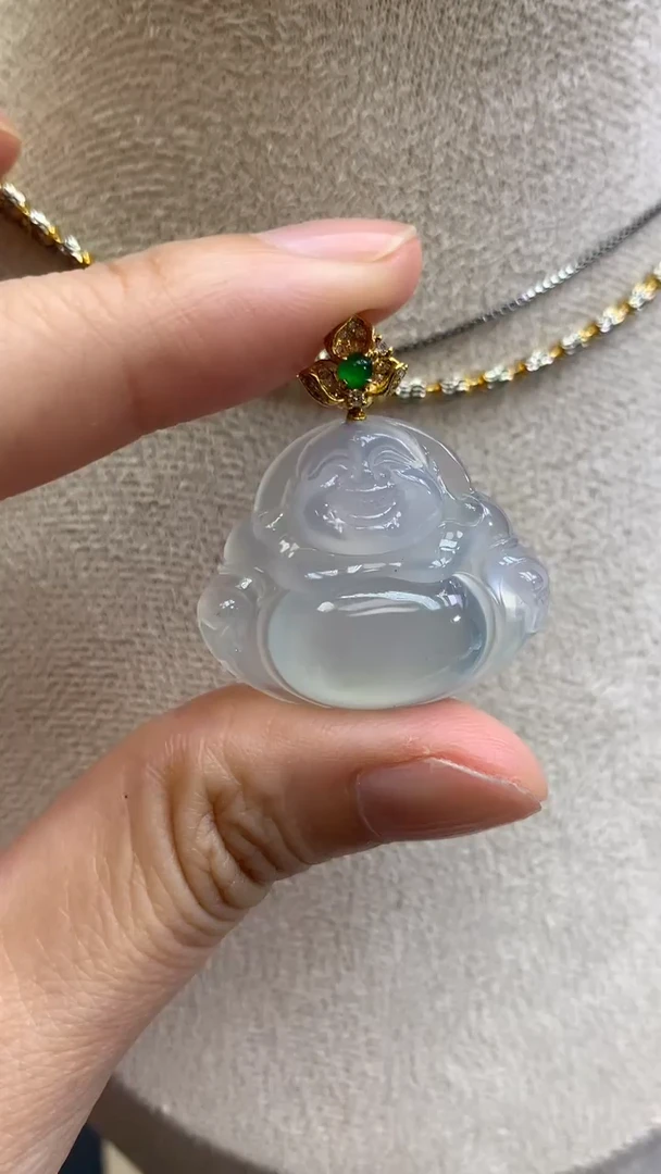 18K金镶嵌定制翡翠 佛公1