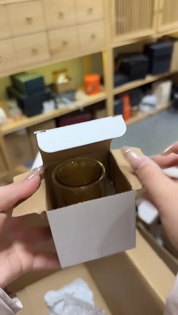 622黄色双层小杯子