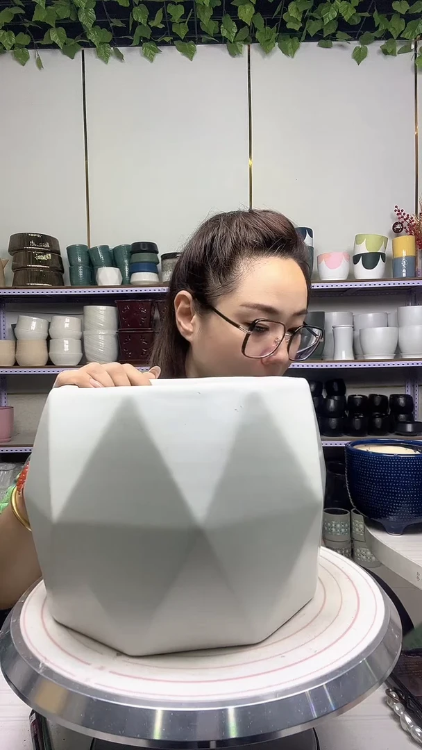 陶瓷花盆默认打孔宽高20.5-17.5