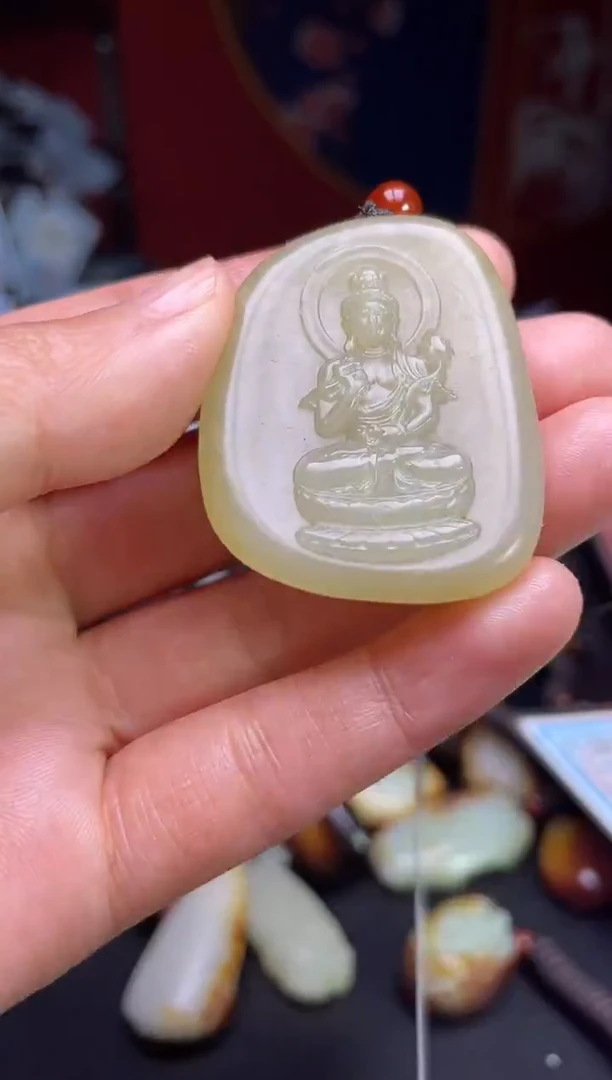 颈饰未镶嵌和田玉1