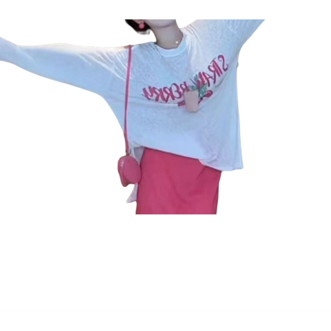 午餐肉圆领字母草莓图案露肩薄款T恤