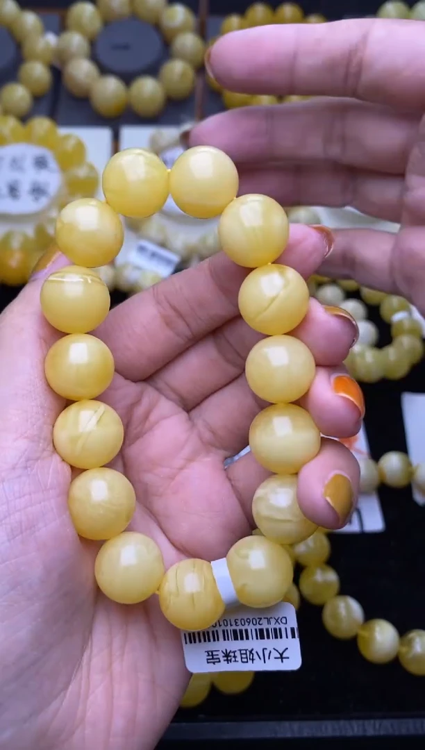 未镶嵌琥珀裸石大小姐珠宝58