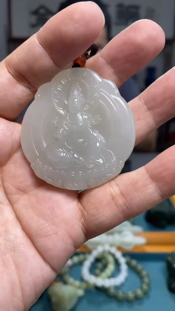 颈饰未镶嵌和田玉90