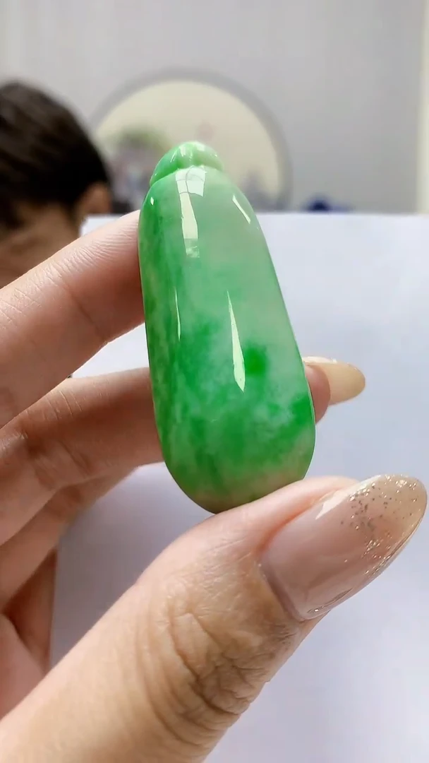 未镶嵌定制翡翠5145MM-毛货挂件9