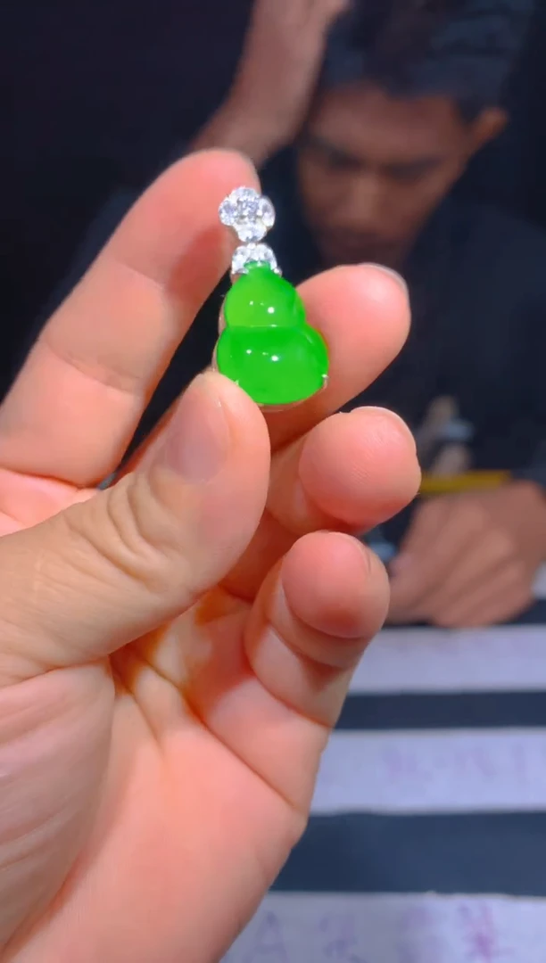 未镶嵌定制翡翠40定制翡翠—多样性发货（发其一）