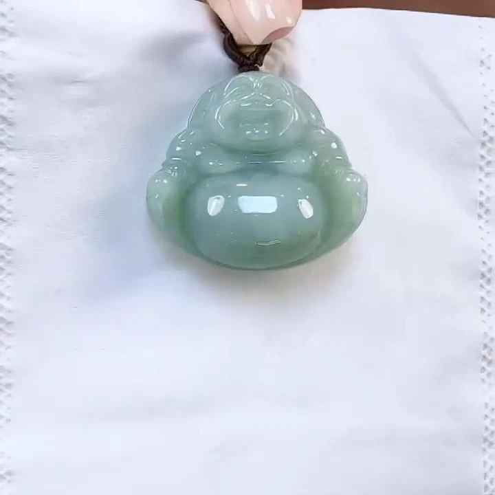 天然翡翠A货白冰佛公吊坠 高32+宽37+厚11-13（多样性发其中一个）