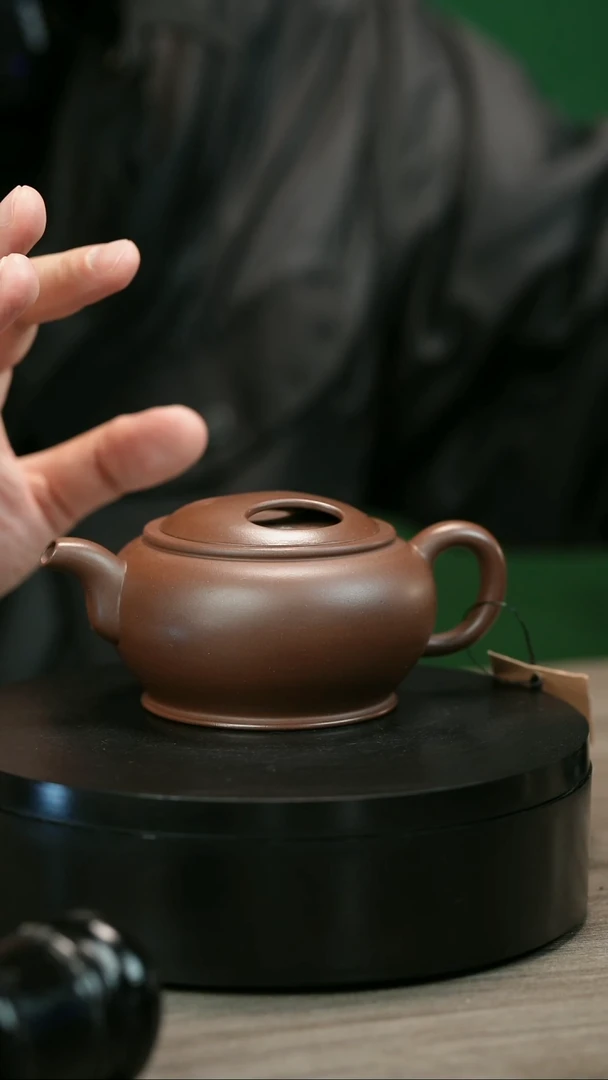 茶壶紫砂?**长H2163赵信军牛盖玉碗