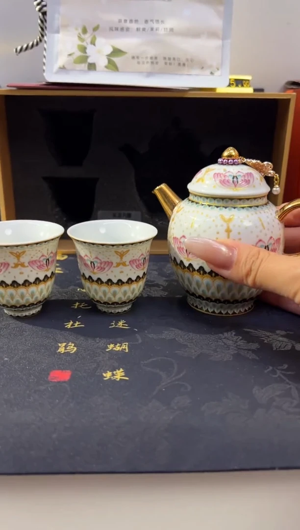 瓷片小乔闪购链接
