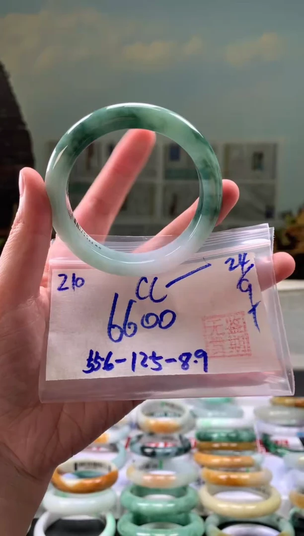 未镶嵌手镯翡翠c****?翡翠手镯 下单联系小耳机#210
