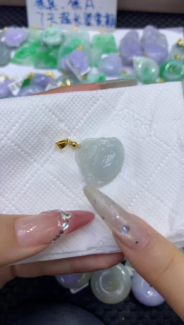 颈饰未镶嵌翡翠天然缅甸A货翡翠