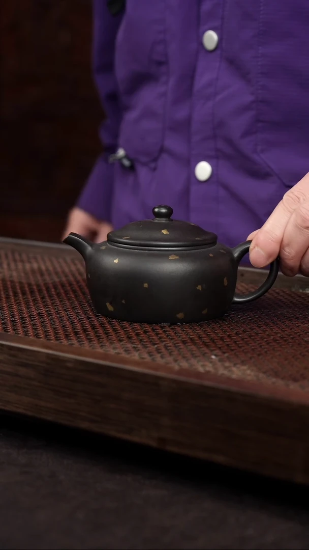 【闪购商品】紫砂茶壶黑料洒金扁玉