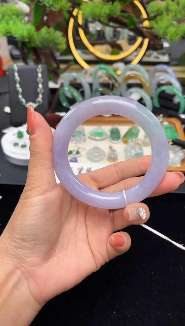 未镶嵌手镯翡翠手镯