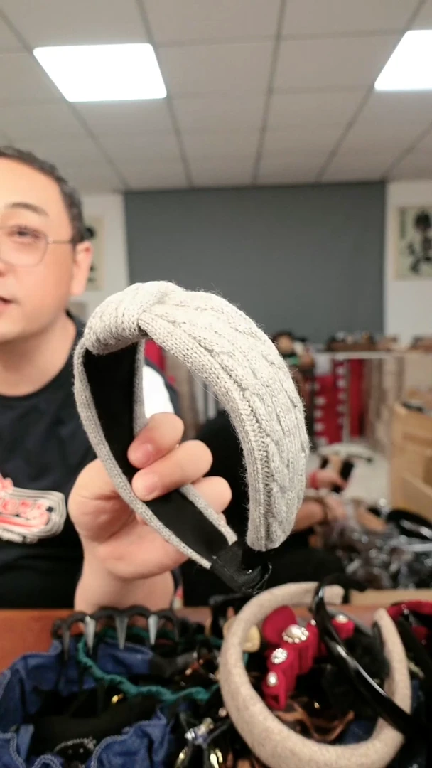 无合金发箍
