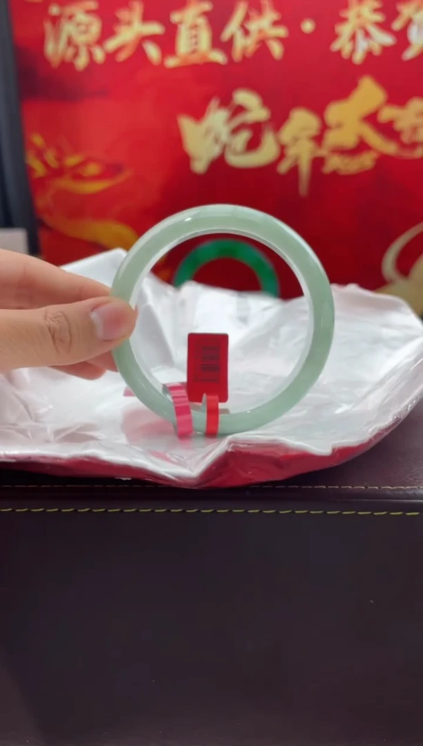 【闪购商品】翡翠手镯未镶嵌8翡翠手镯62