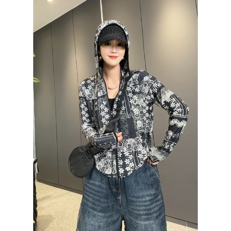 7727太谷休闲时尚长袖简约百搭数码印花连帽防晒衣冰感上衣