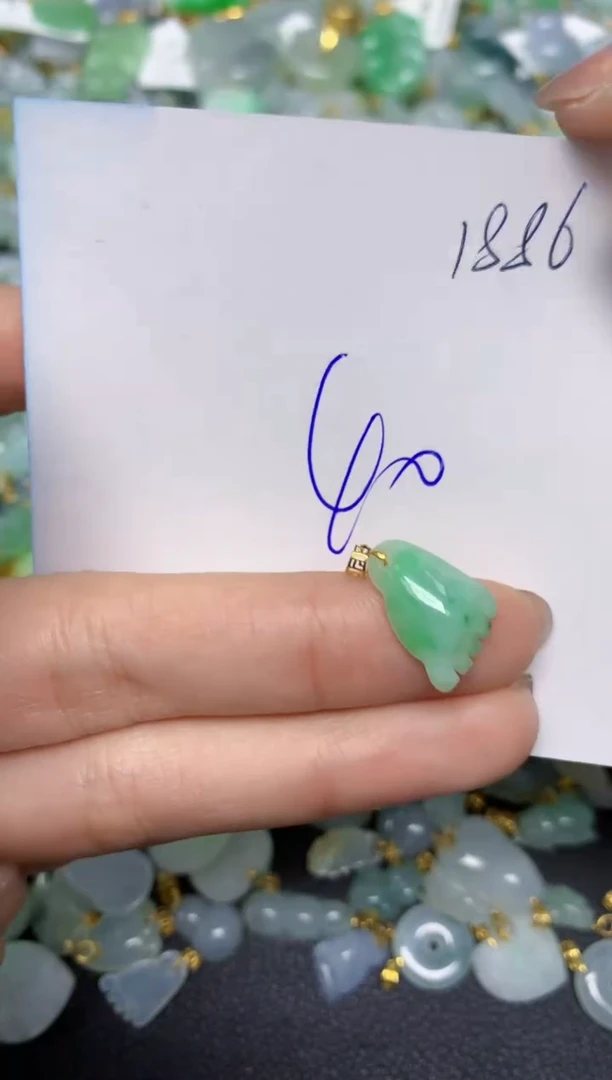 【闪购商品】翡翠颈饰18K金镶嵌 天然翡翠A货