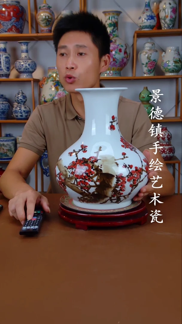 现代景德镇手工手绘陶瓷摆件11