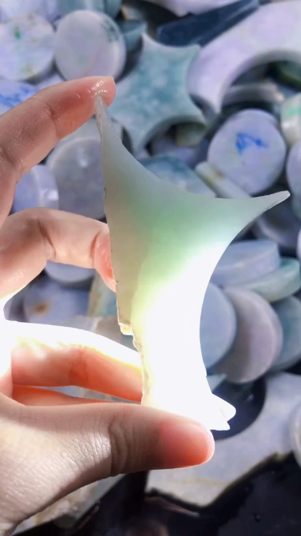 颈饰未镶嵌翡翠新店开业大优惠123