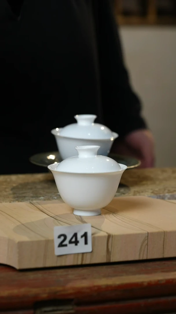 瓷片标题标题标题标题