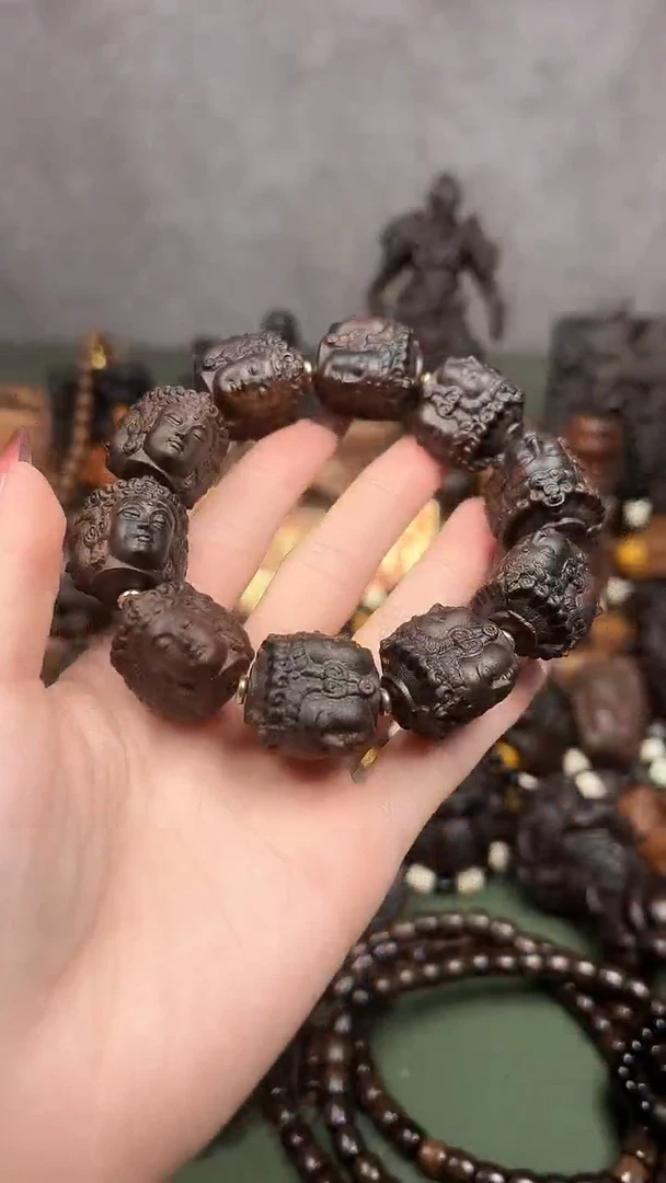 【闪购商品】贡木新品三面佛手串29.99