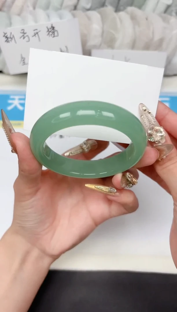 石英质玉手镯未镶嵌123-56.1