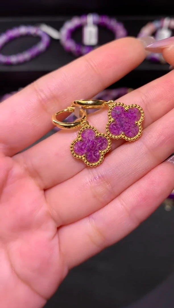 【闪购商品】苏纪石（舒俱来）.银S925镶嵌舒俱来耳饰