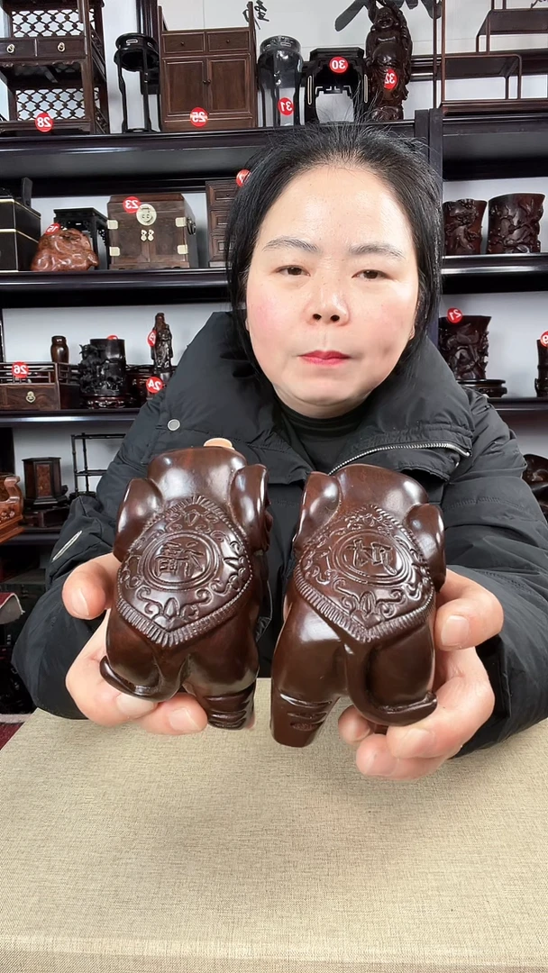 【闪购商品】木227老李红木工艺品