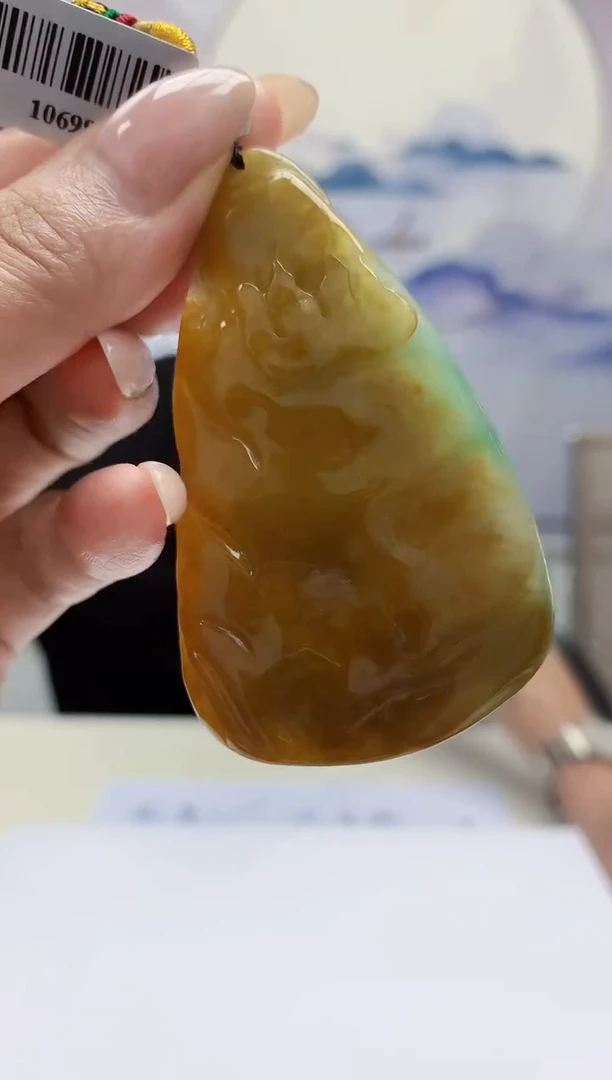 未镶嵌定制翡翠&****理5153MM-毛货挂件