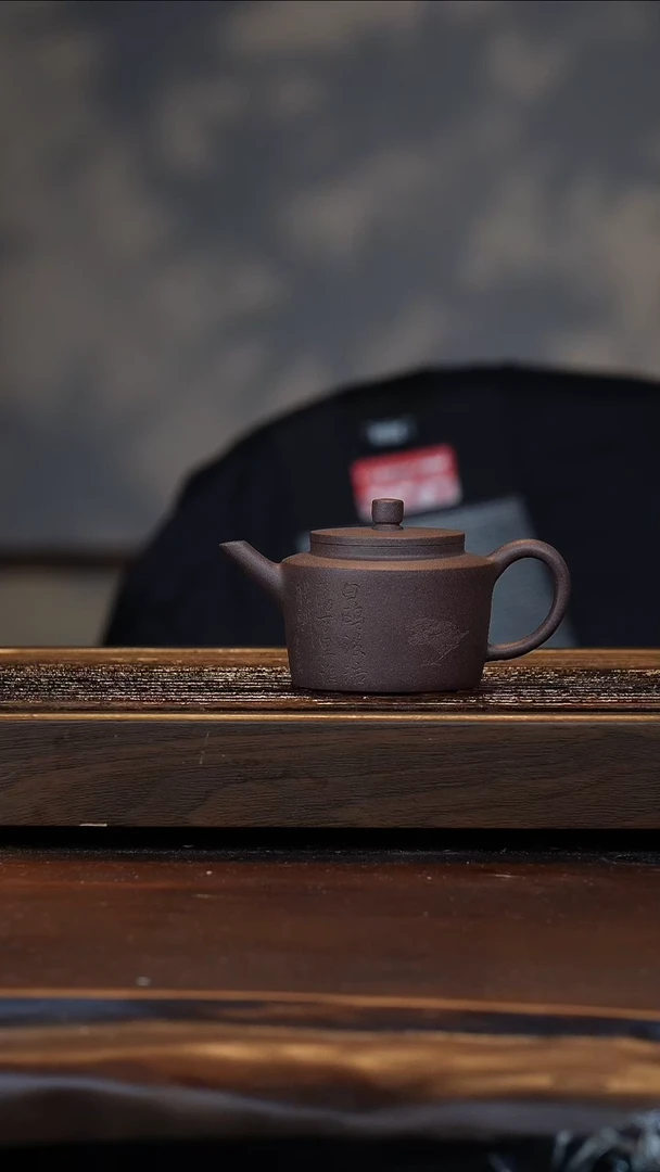 【闪购商品】紫砂茶壶自营新年福利不补差价八大山人折肩