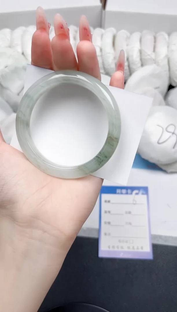 未镶嵌手镯石英质玉06-59.8