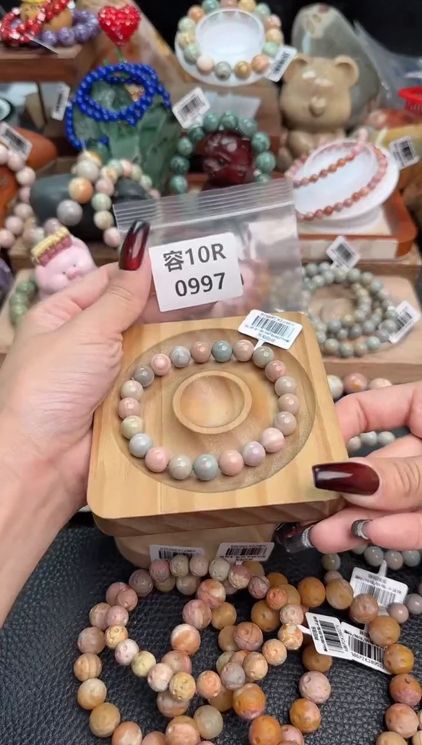 【闪购商品】石英质玉手链未镶嵌10R0997