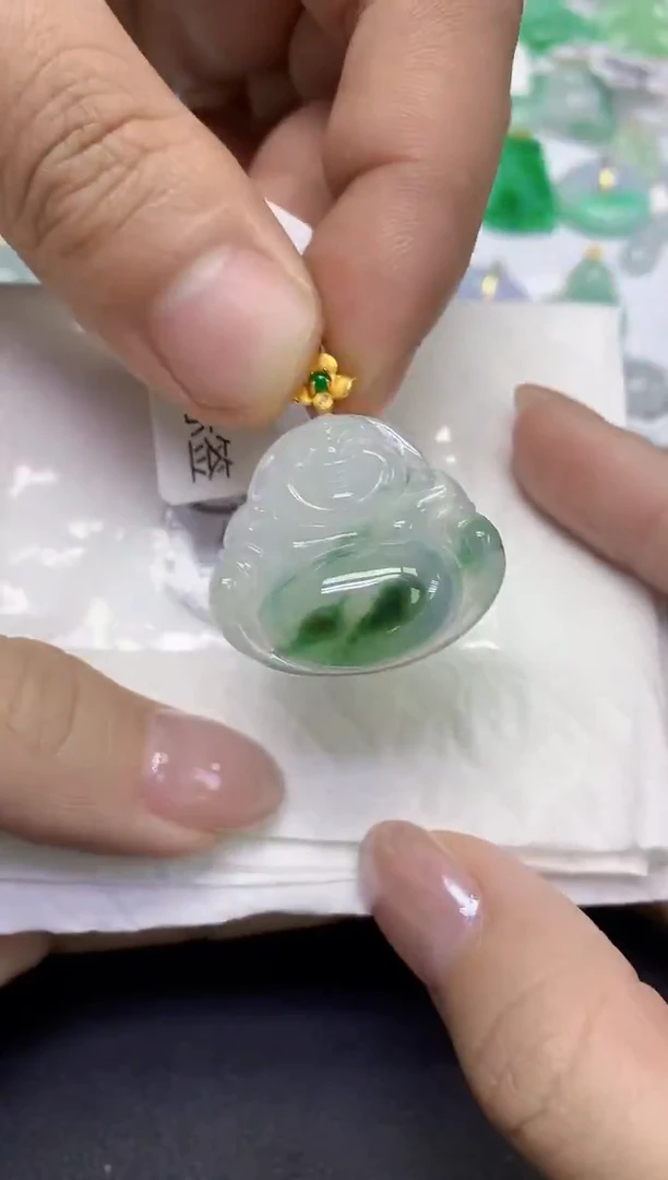 颈饰18K金镶嵌翡翠天然缅甸翡翠A货百元以上9元证书费自理