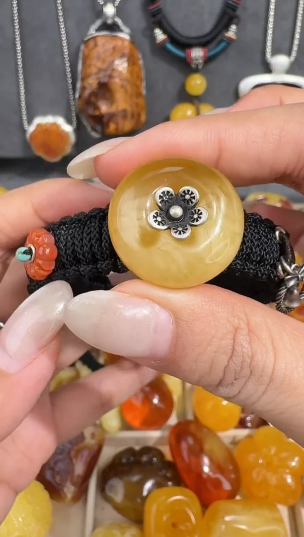 裸石琥珀未镶嵌小**o琥珀