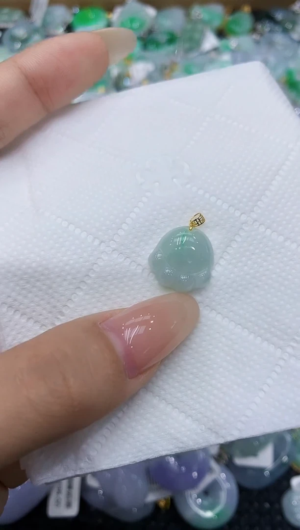 翡翠18K金镶嵌颈饰111111111111